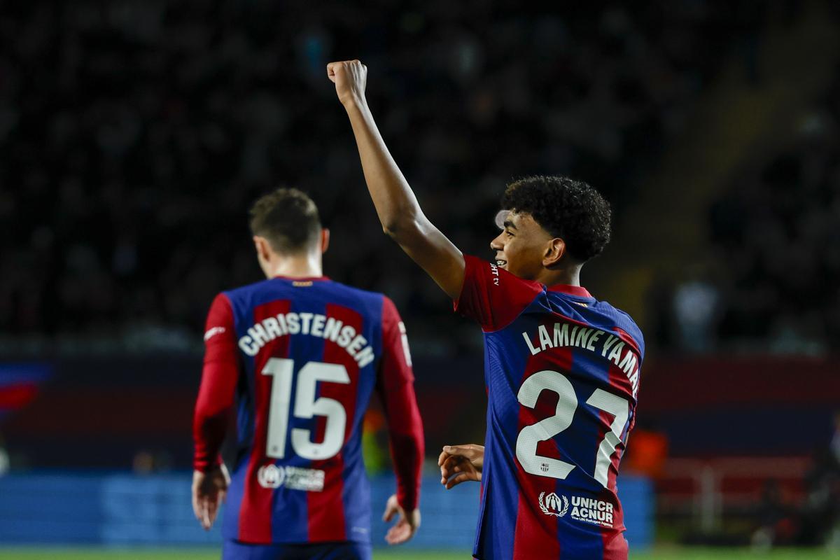 巴塞罗那客场大胜,保持不败战绩 巴塞罗那客场大胜,保持不败战绩