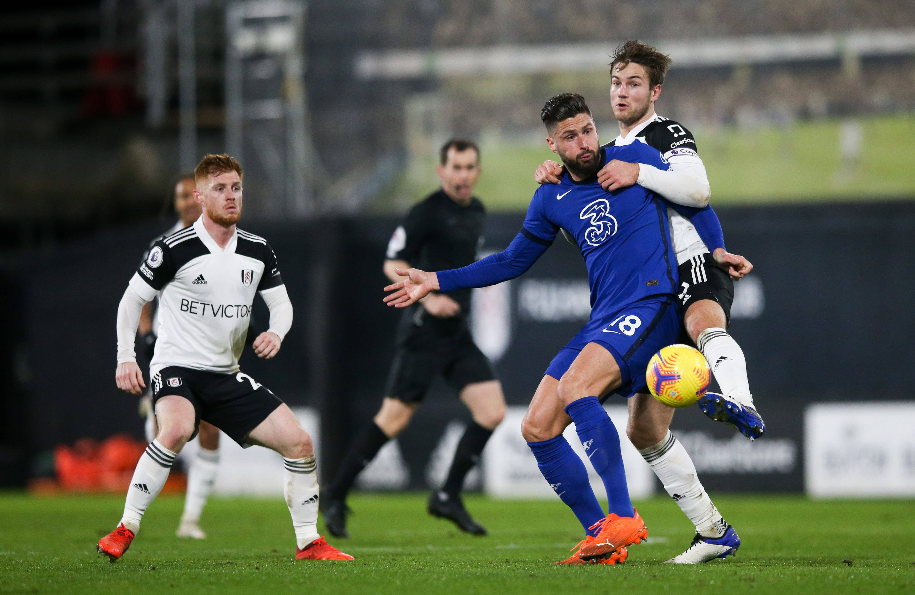 富勒姆客场喜获三分,终结失利的简单介绍 富勒姆客场喜获三分,终结失利的简单介绍