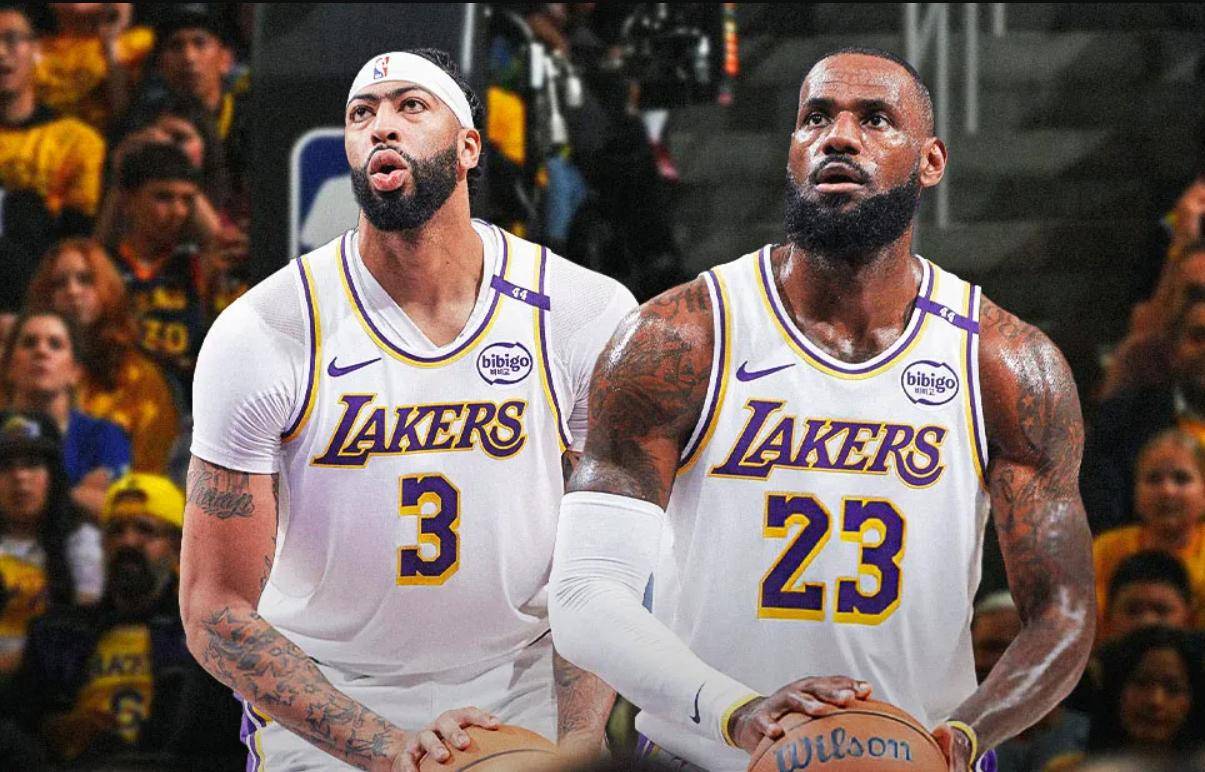 湖人对决人戴维斯对西蒙斯的较量 湖人对决人戴维斯对西蒙斯的较量