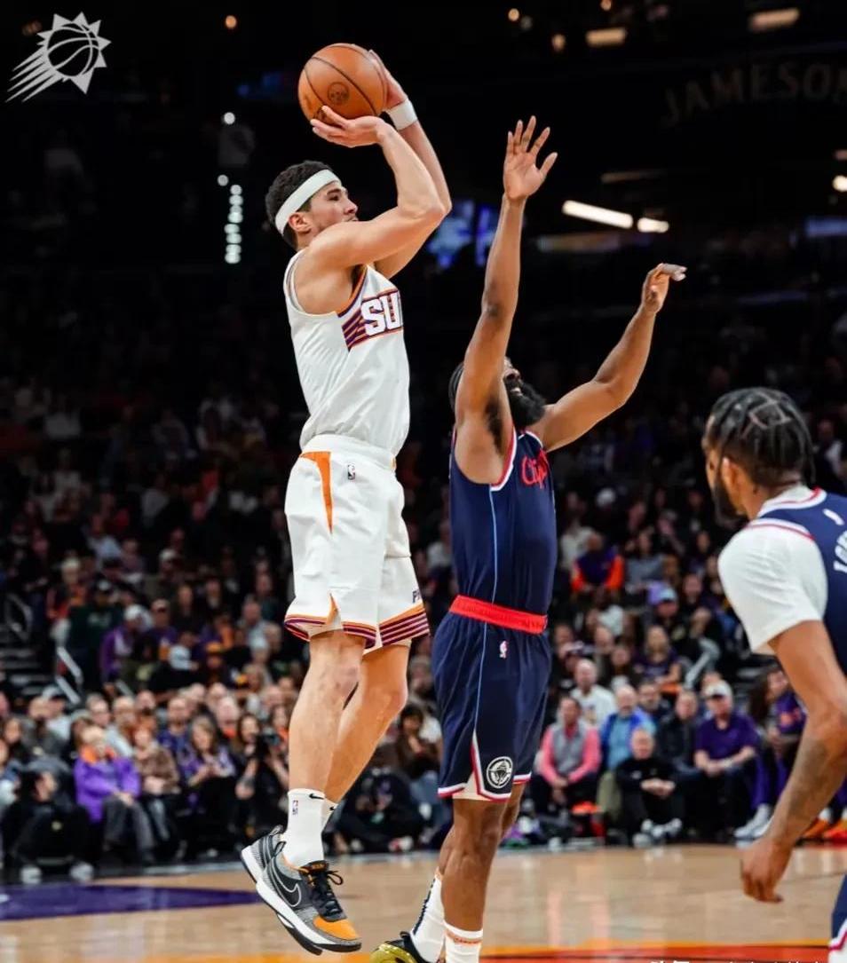 太阳客场击败快船,篮网负马刺 太阳客场击败快船,篮网负马刺