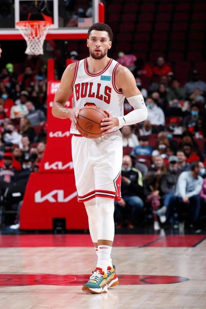 公牛击败国王,拉文单节狂砍20分 公牛击败国王,拉文单节狂砍20分