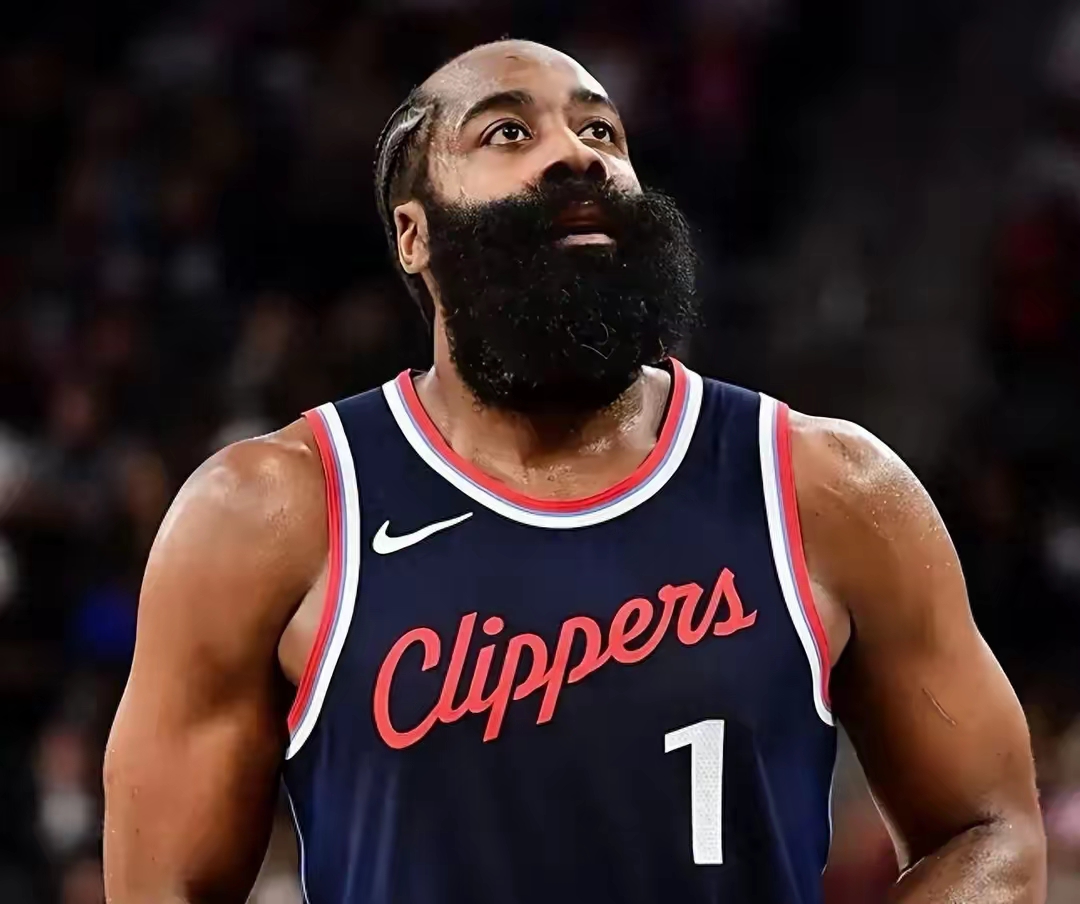 火箭险胜马刺,哈登狂砍40+得分 火箭险胜马刺,哈登狂砍40+得分